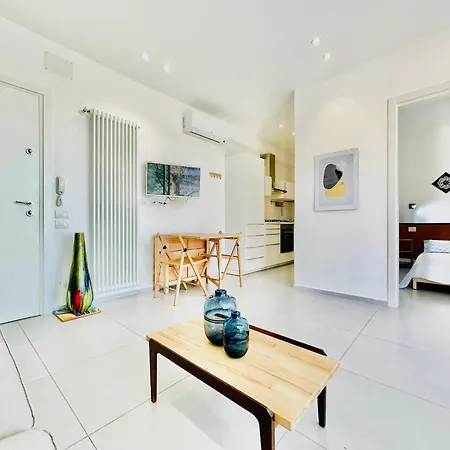 Filzi-flexrent Immobiliare Abissinia Apartmán *