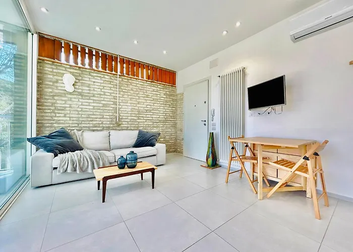 Filzi-flexrent Immobiliare Abissinia * Riccione